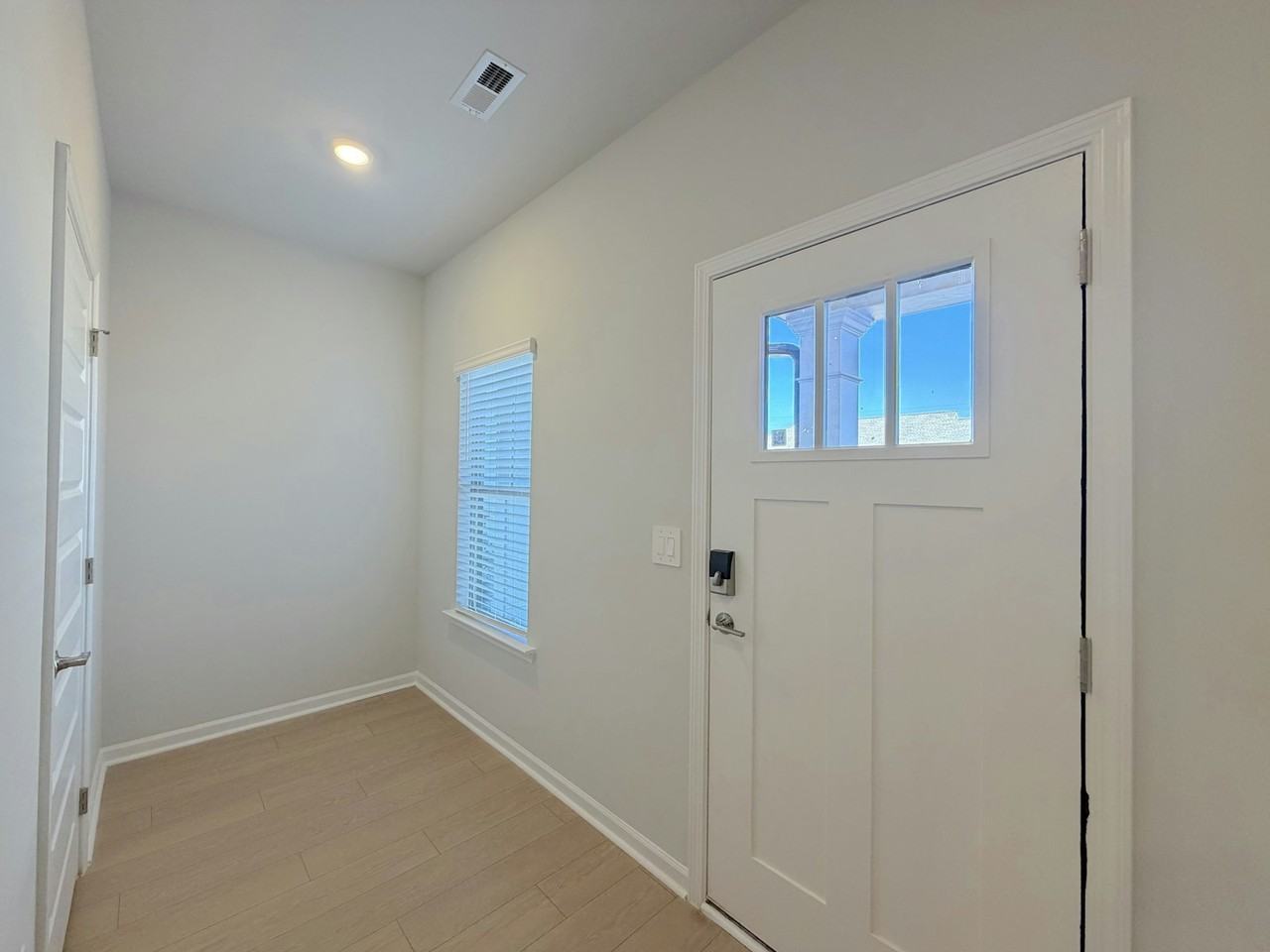 177 Protestant Dr - Photo 3 of 35