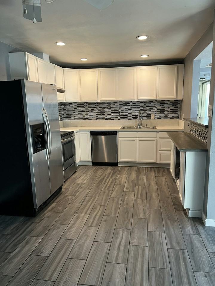 8572 German Drive, Unit 8572 - Photo 2 of 13