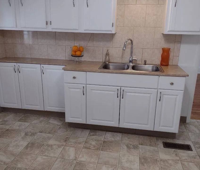 4 Apple Ave #1 - Photo 3 of 22