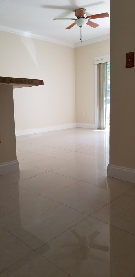 11050 Sw 196th St #103 - Photo 6 of 28