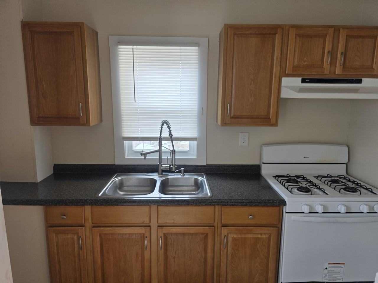 685 Cottage St #1 - Photo 3 of 10