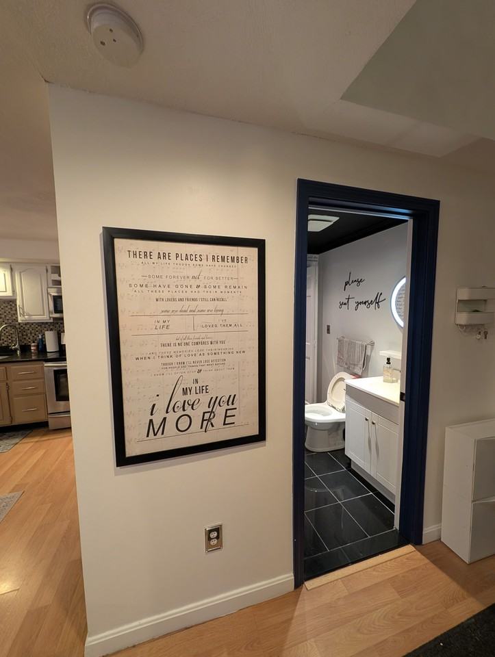 159 Maverick St #1 - Photo 3 of 16