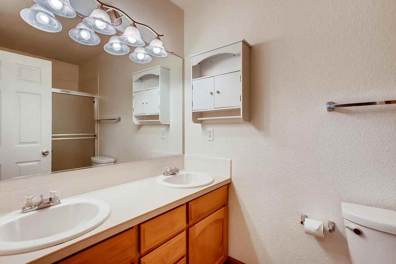 1036 Tierra Ln #D - Photo 5 of 12