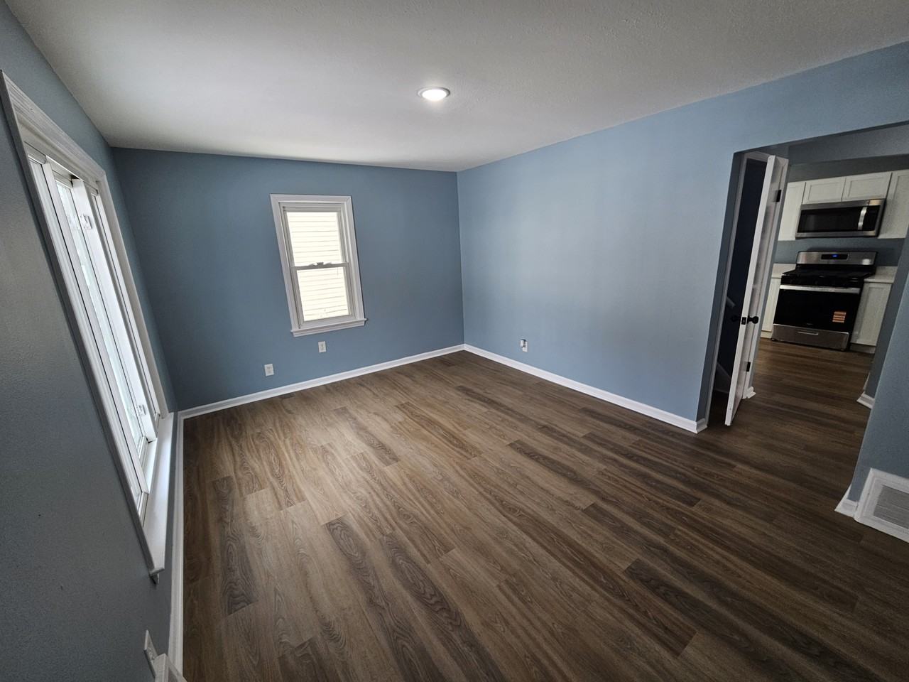 13209 Liberty Ave #1 - Photo 5 of 28