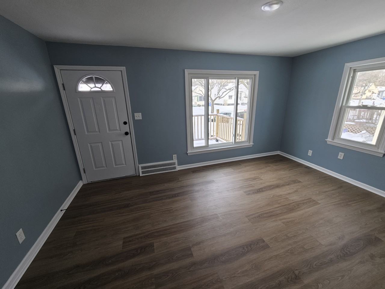 13209 Liberty Ave #1 - Photo 7 of 28