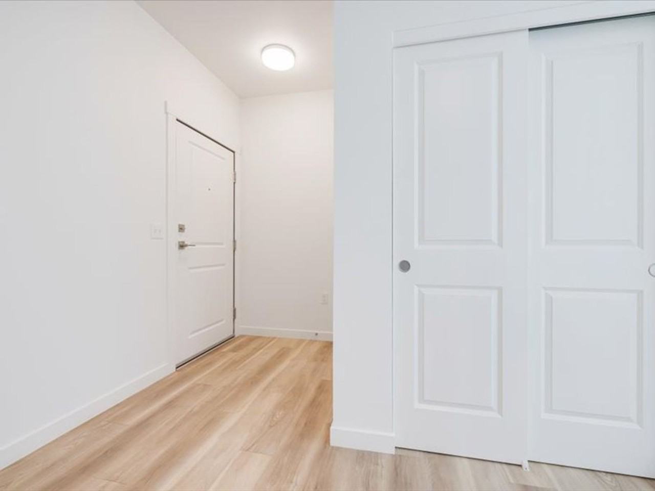 Hermoso View Apartments - Photo 4 of 29