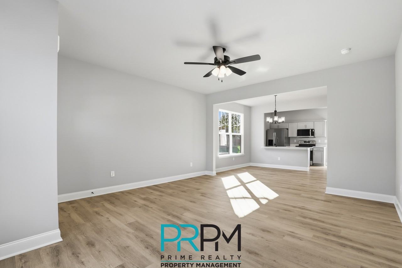 107 Virginia Ave #107 - Photo 4 of 23