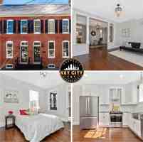 featured image of 6 W 4th St #1