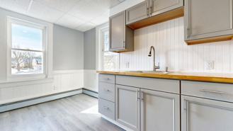 27 Nason St #D - Photo 1 of 1