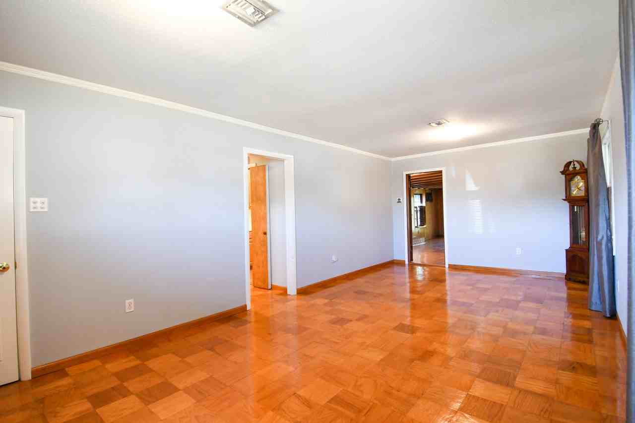 3717 Bixler St #1 - Photo 3 of 10