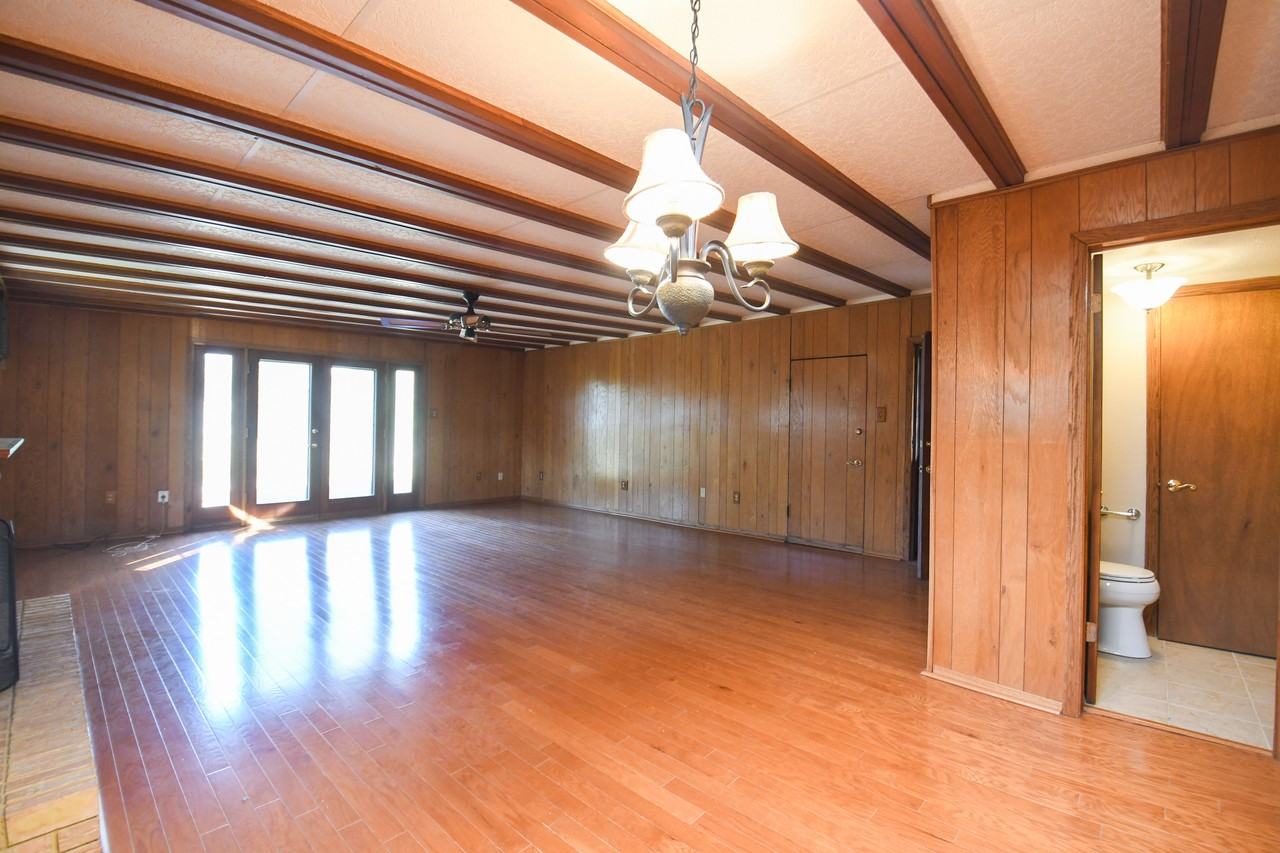 3717 Bixler St #1 - Photo 4 of 10