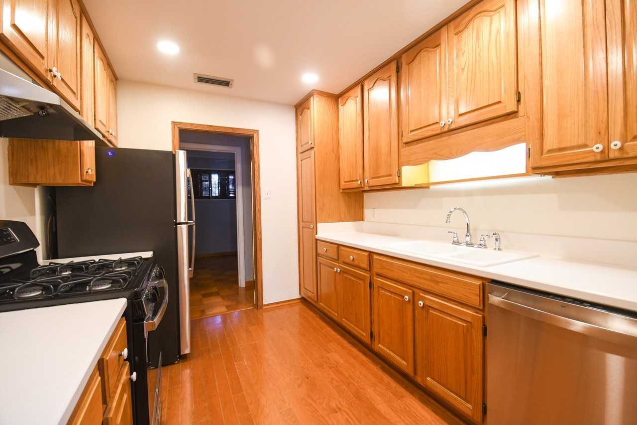 3717 Bixler St #1 - Photo 5 of 10