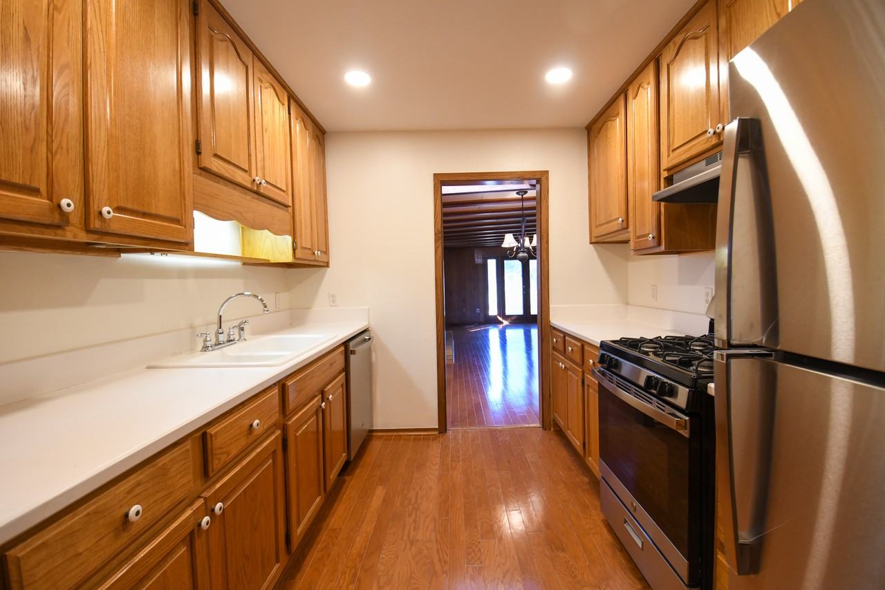 3717 Bixler St #1 - Photo 6 of 10