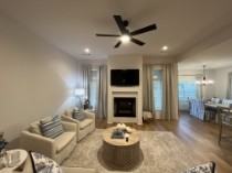 628 S Wagon Wheel Ave #1 - Photo 2 of 9