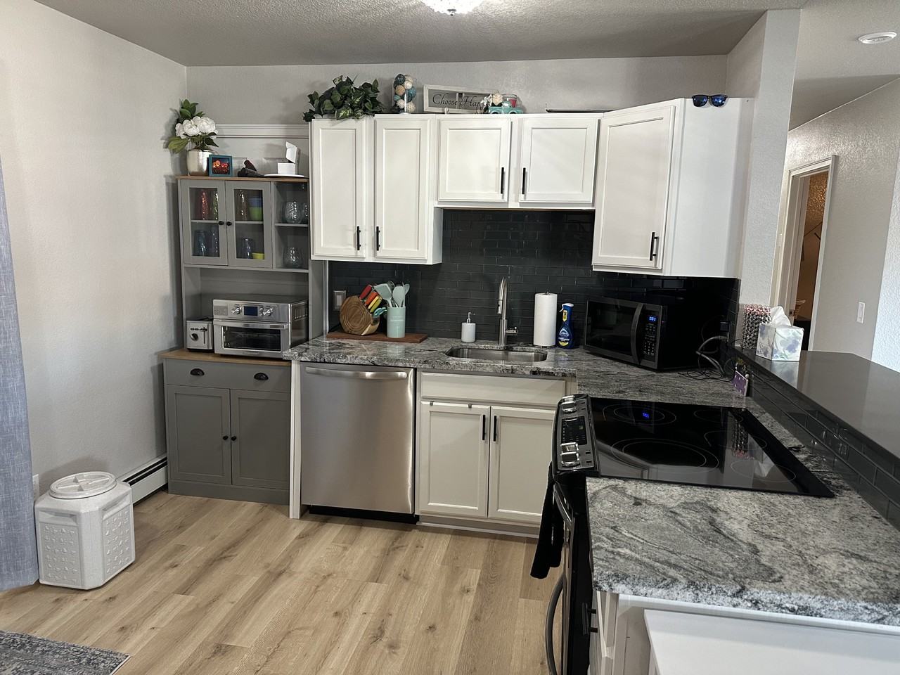 11916 Barrett St #NA - Photo 3 of 26