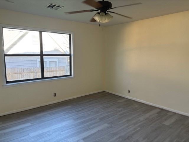 902 N 1st St #1 - Photo 7 of 11