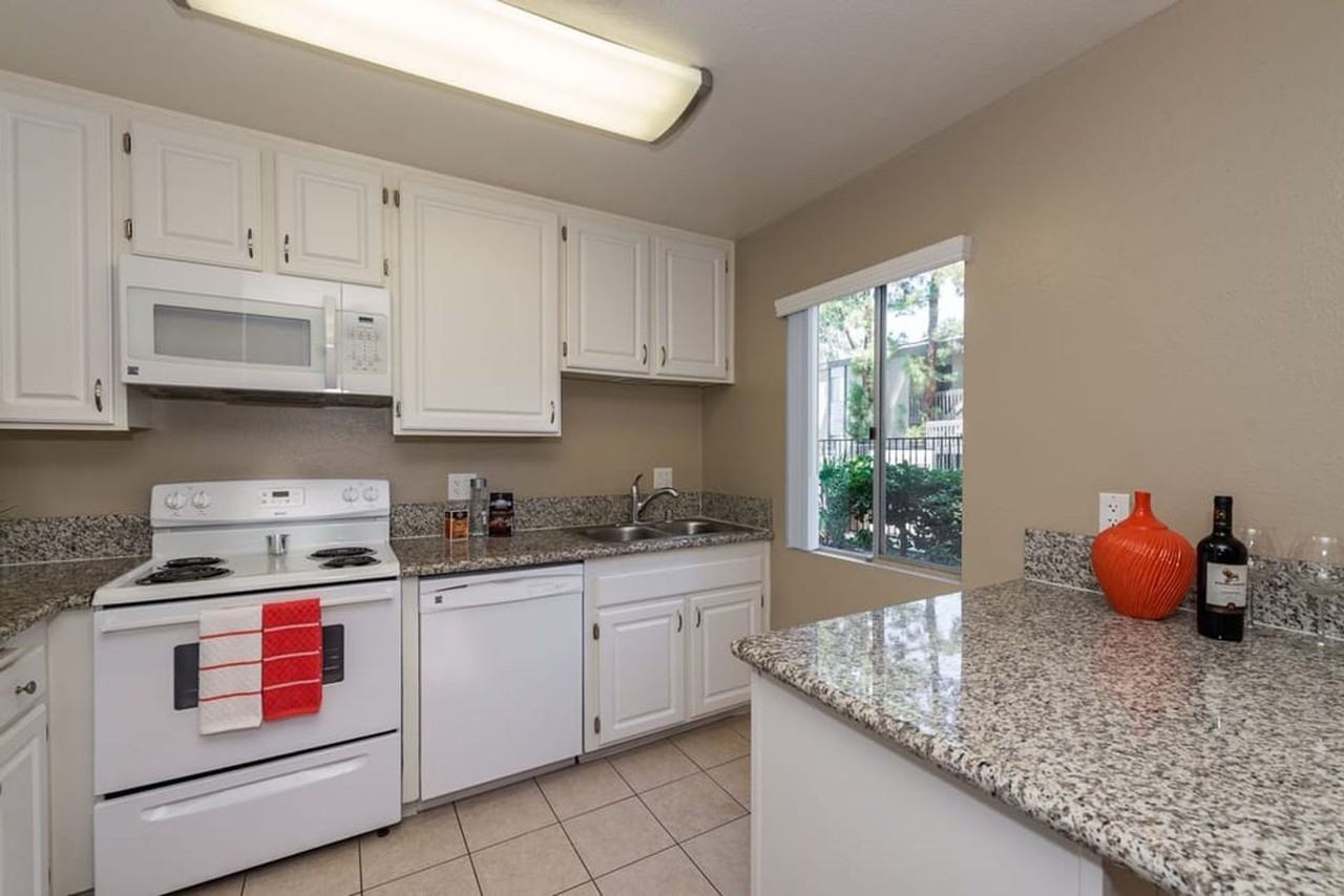 The Enclave at Lake Murray – Modern Living Surrounded by Nature - Photo 4 of 31