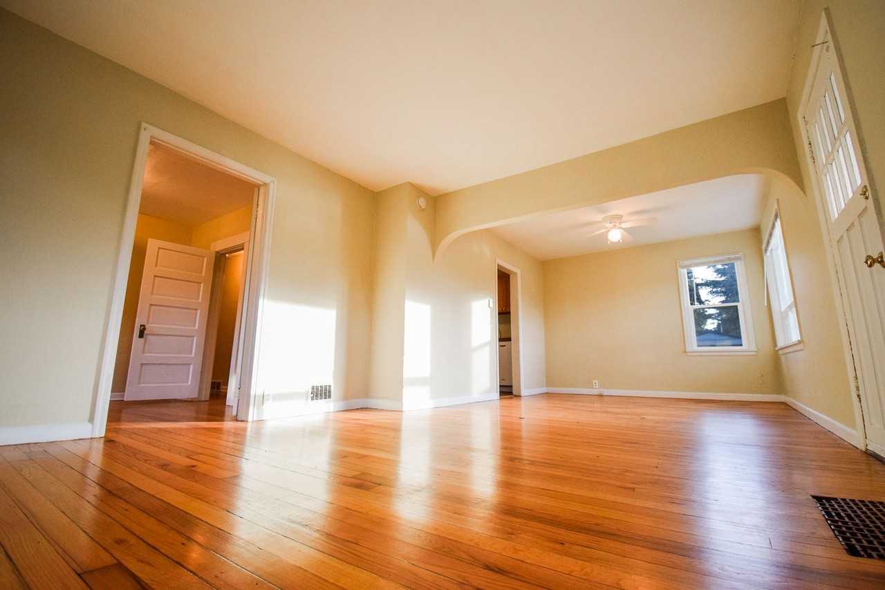 6330 Se 50th Ave - Photo 5 of 20