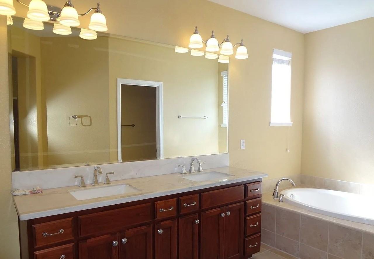 1210 Imperial Lily Dr - Photo 7 of 12