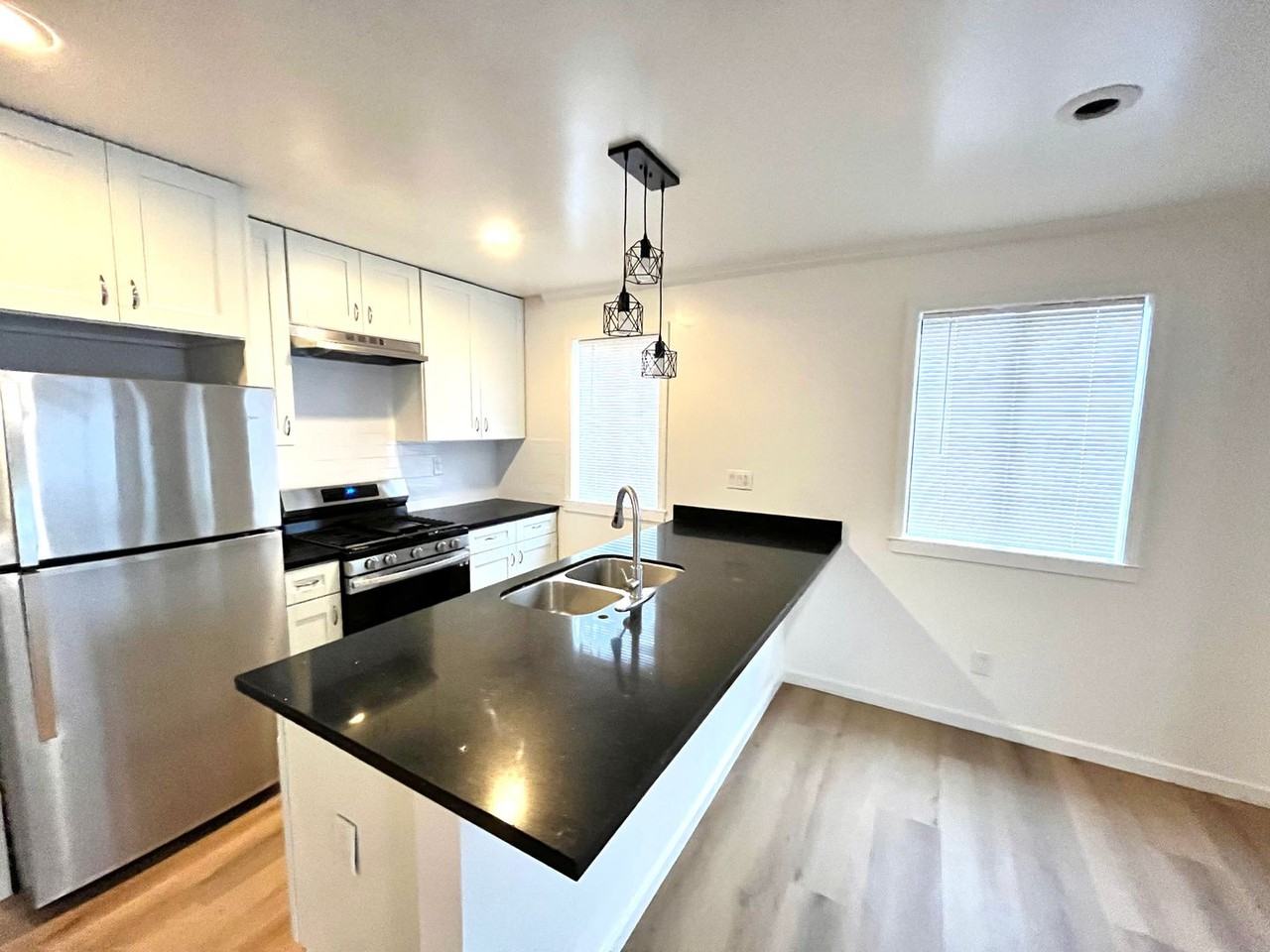 257 Santa Dominga Ave - Photo 4 of 15