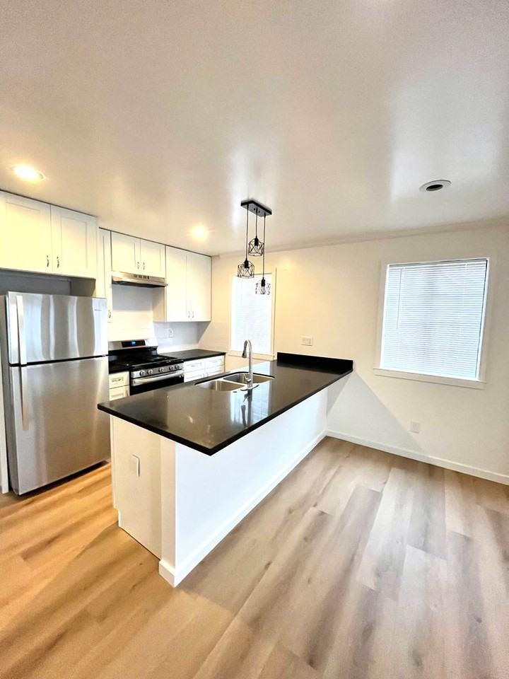 257 Santa Dominga Ave - Photo 5 of 15