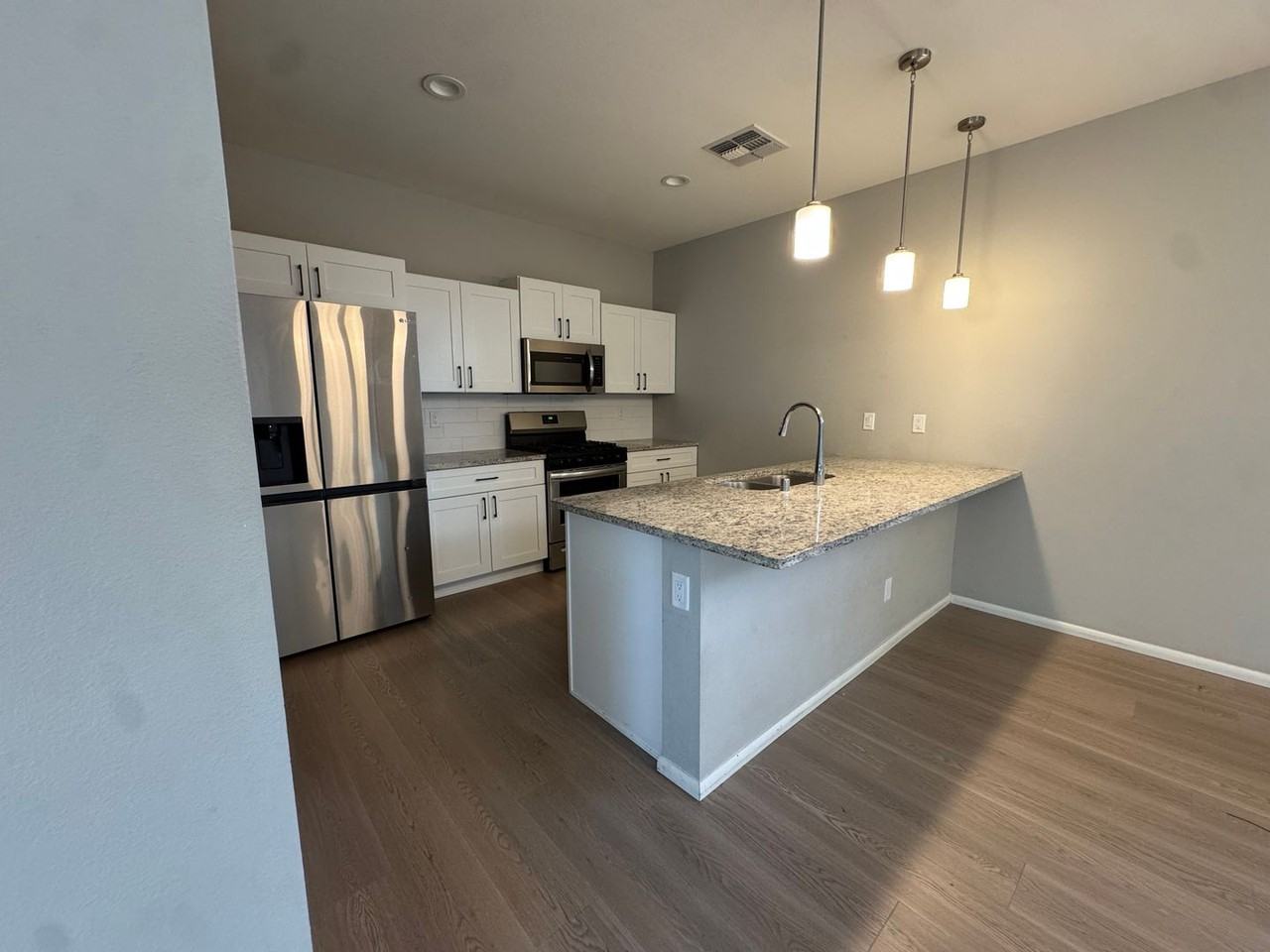 4595 Villa Loma Ln Ne - Photo 4 of 23