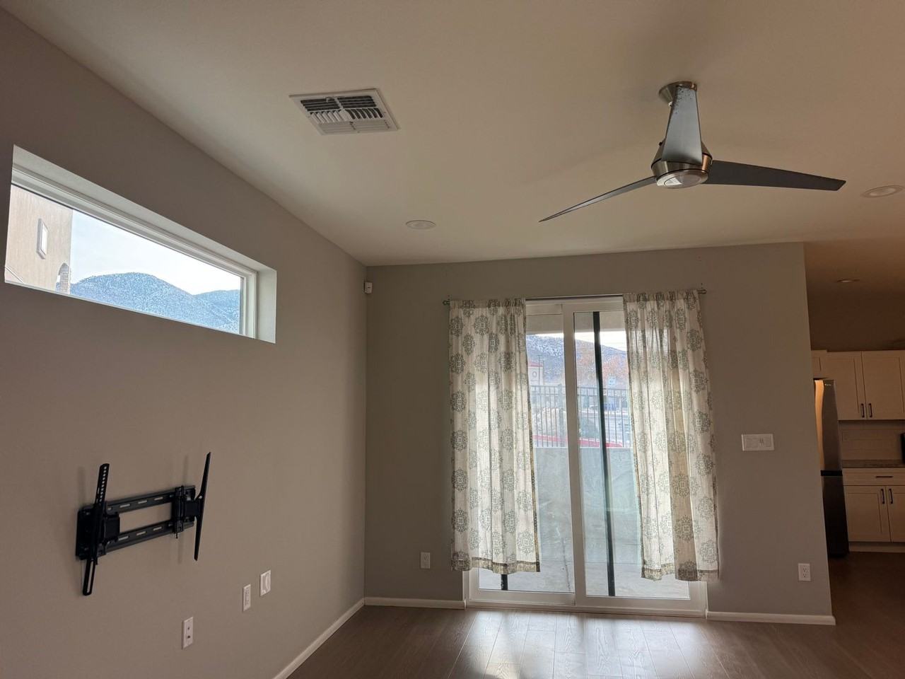 4595 Villa Loma Ln Ne - Photo 5 of 23