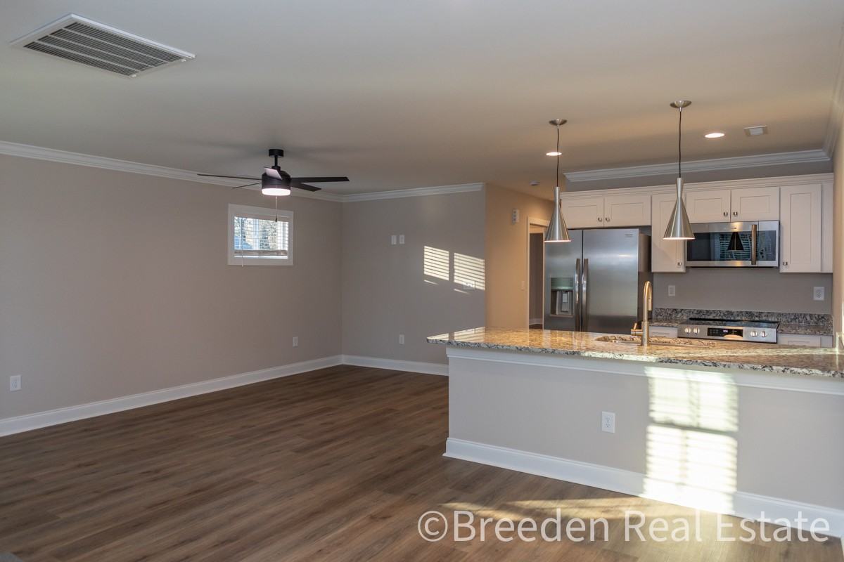 804 5th Ave Sw #1 - Photo 2 of 15