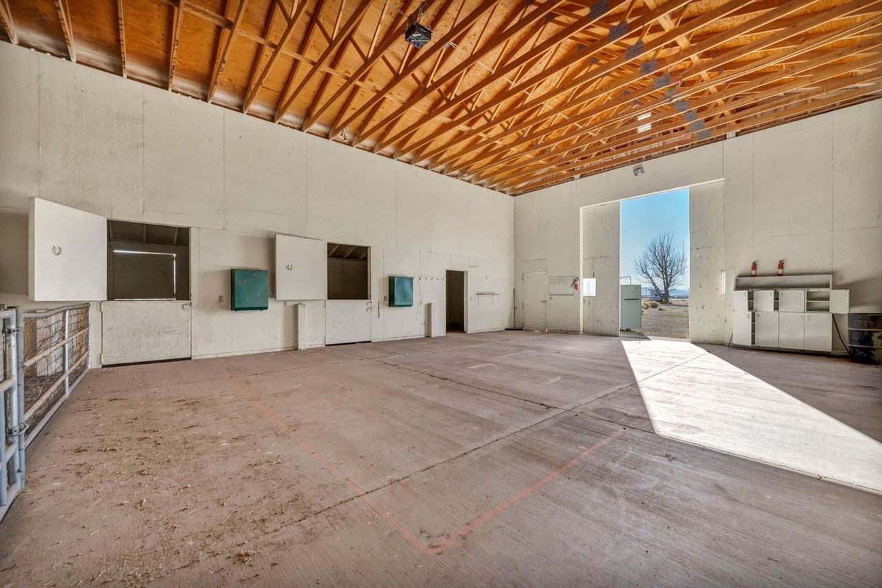 430 Calle De La Plata - Photo 5 of 50