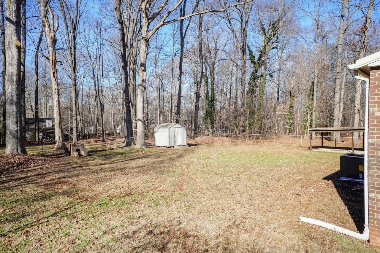 518 Buttonwood Dr - Photo 7 of 24