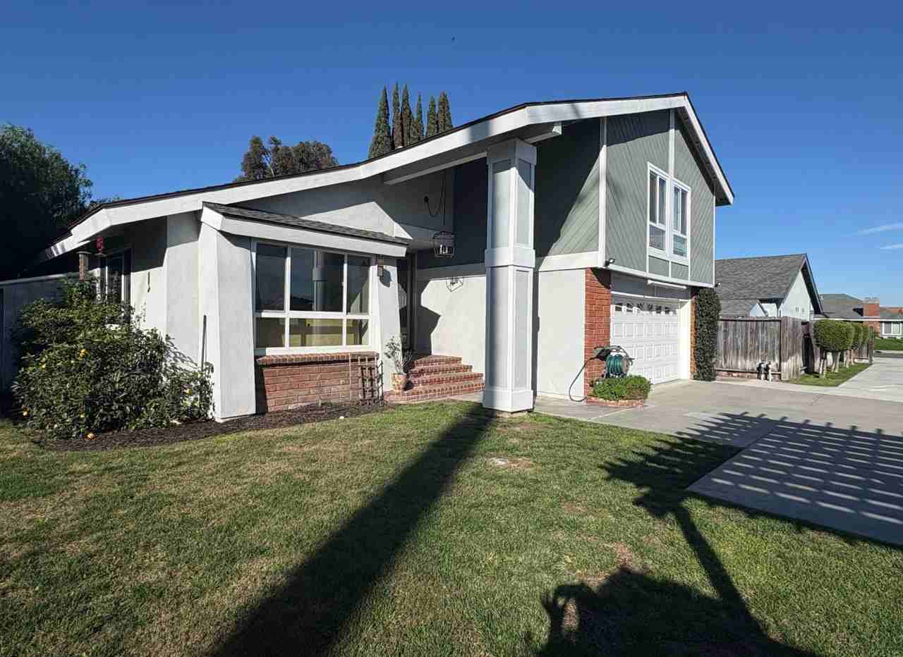 8582 Universe Ave - Photo 2 of 35