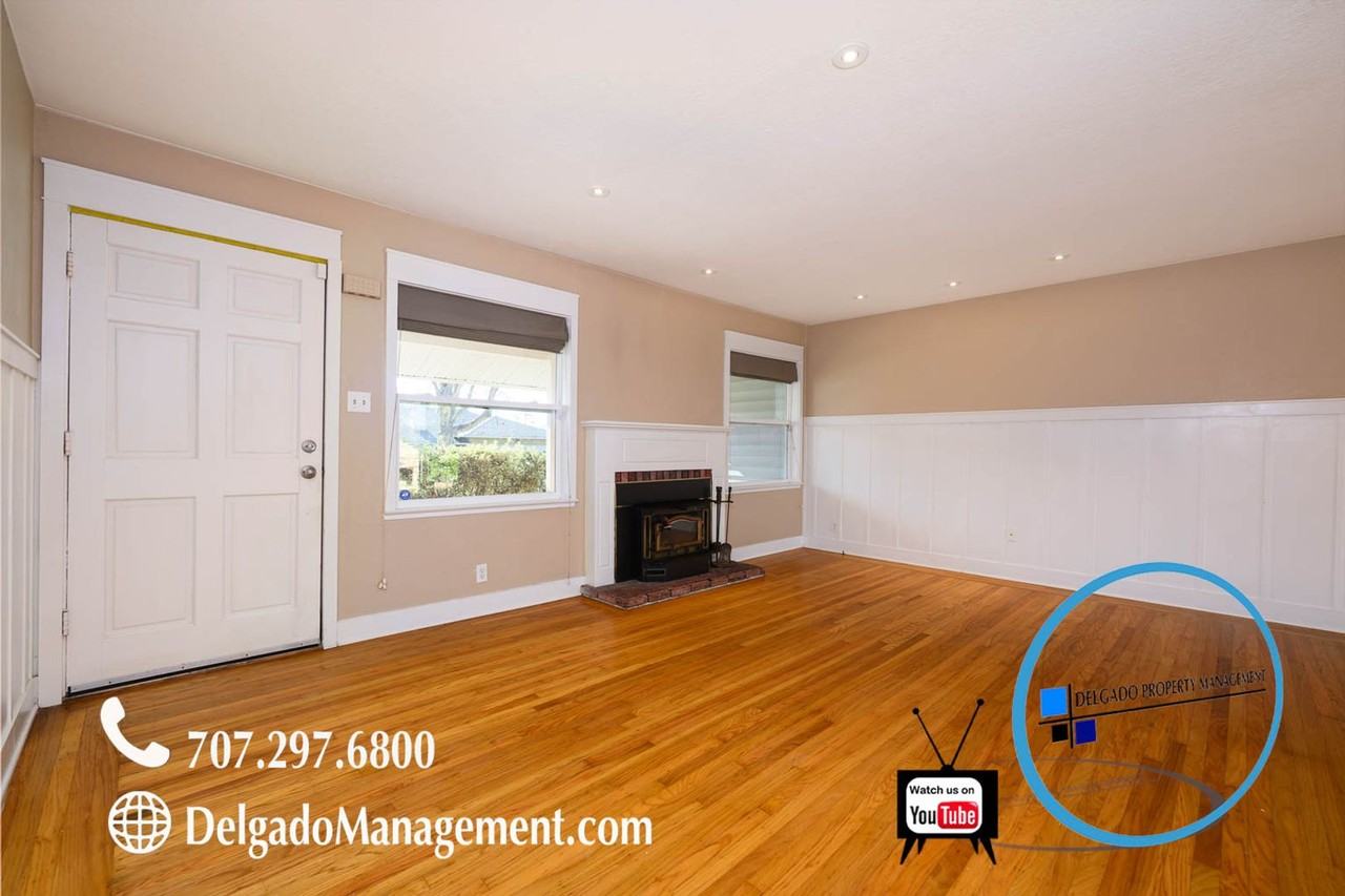 112 Jackson Way - Photo 2 of 23