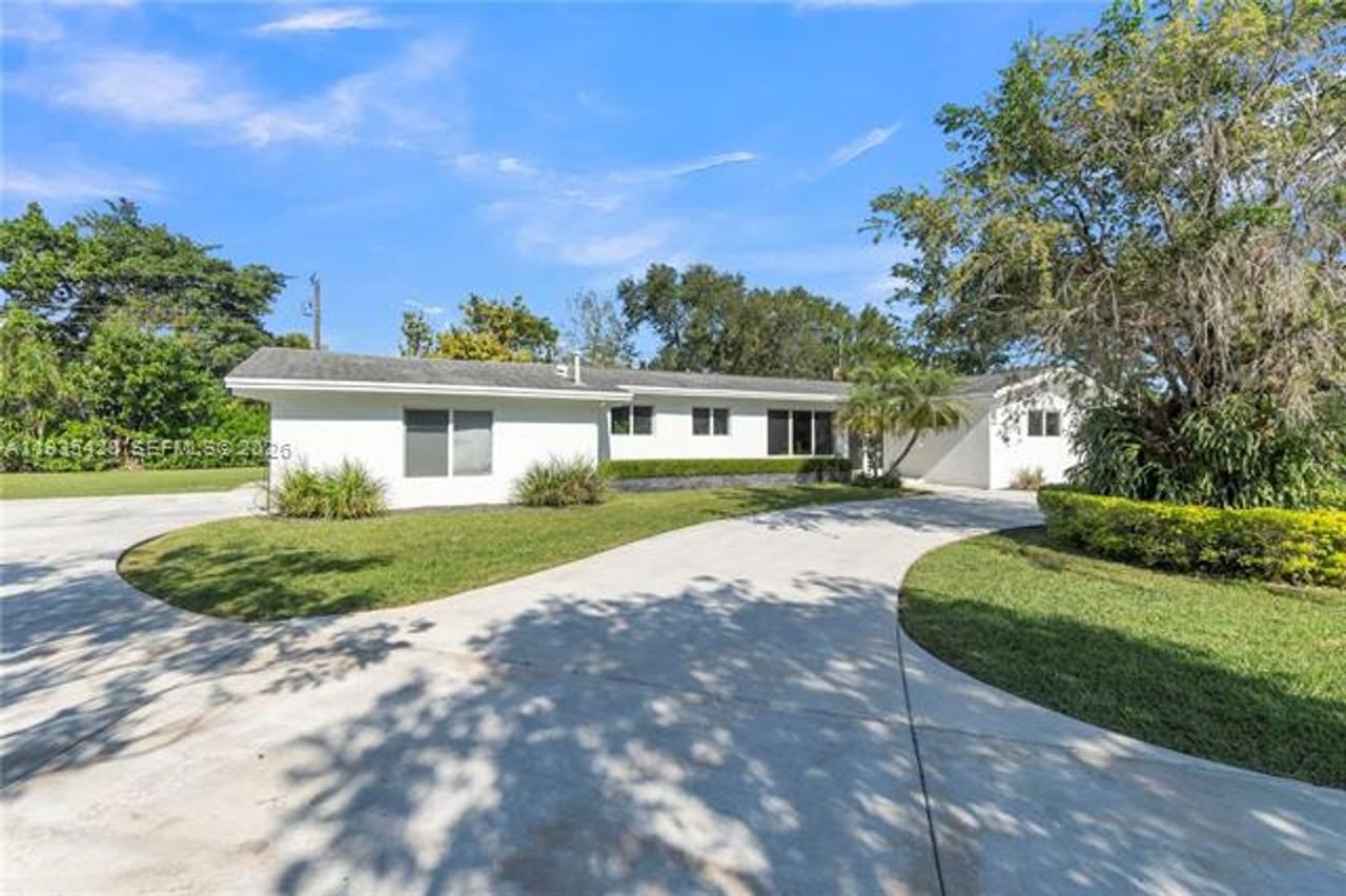 7465 Sw 135th St #0 - Photo 2 of 49