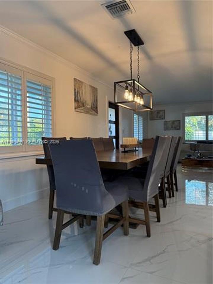 10194 Sw 202nd Ter #0 - Photo 6 of 43