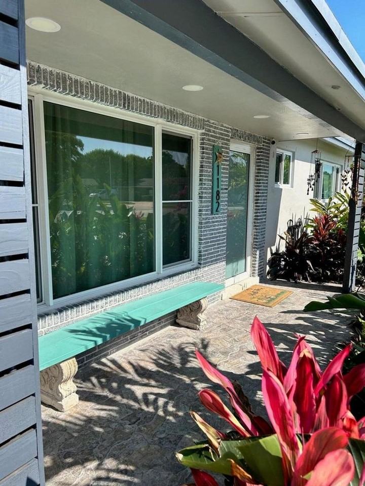 1182 Se 2nd Ave #0 - Photo 3 of 24