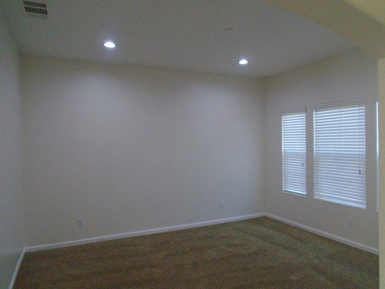 5715 Quebec Ave - Photo 4 of 29