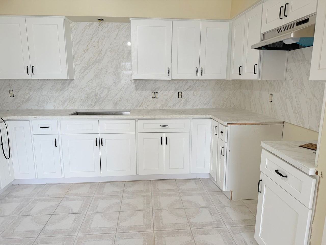 1401 W 225th St #A - Photo 2 of 3