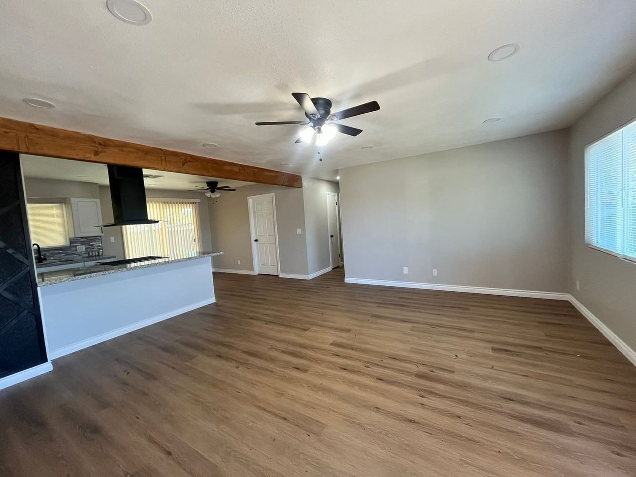 840 S F St - Photo 6 of 23