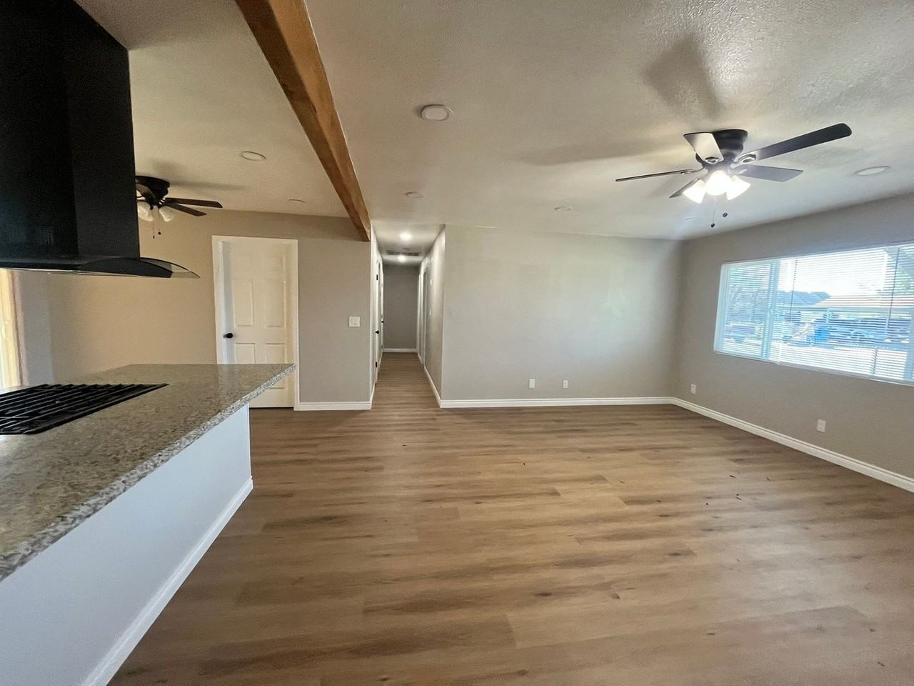 840 S F St - Photo 7 of 23