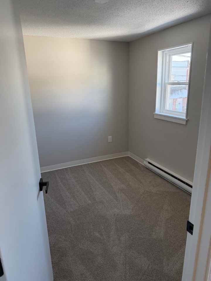 38 Lowell Street BDT - Photo 2 of 5