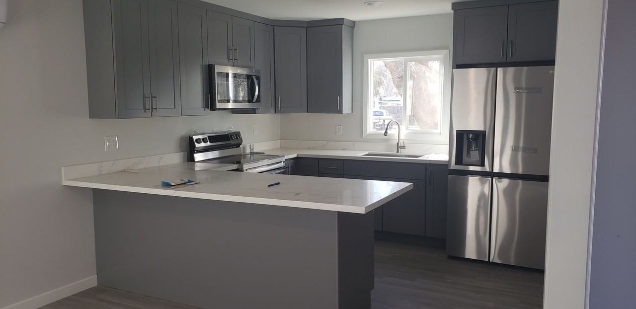 3590 3590 Redwood Street - 3590 Redwood Street - Photo 3 of 19