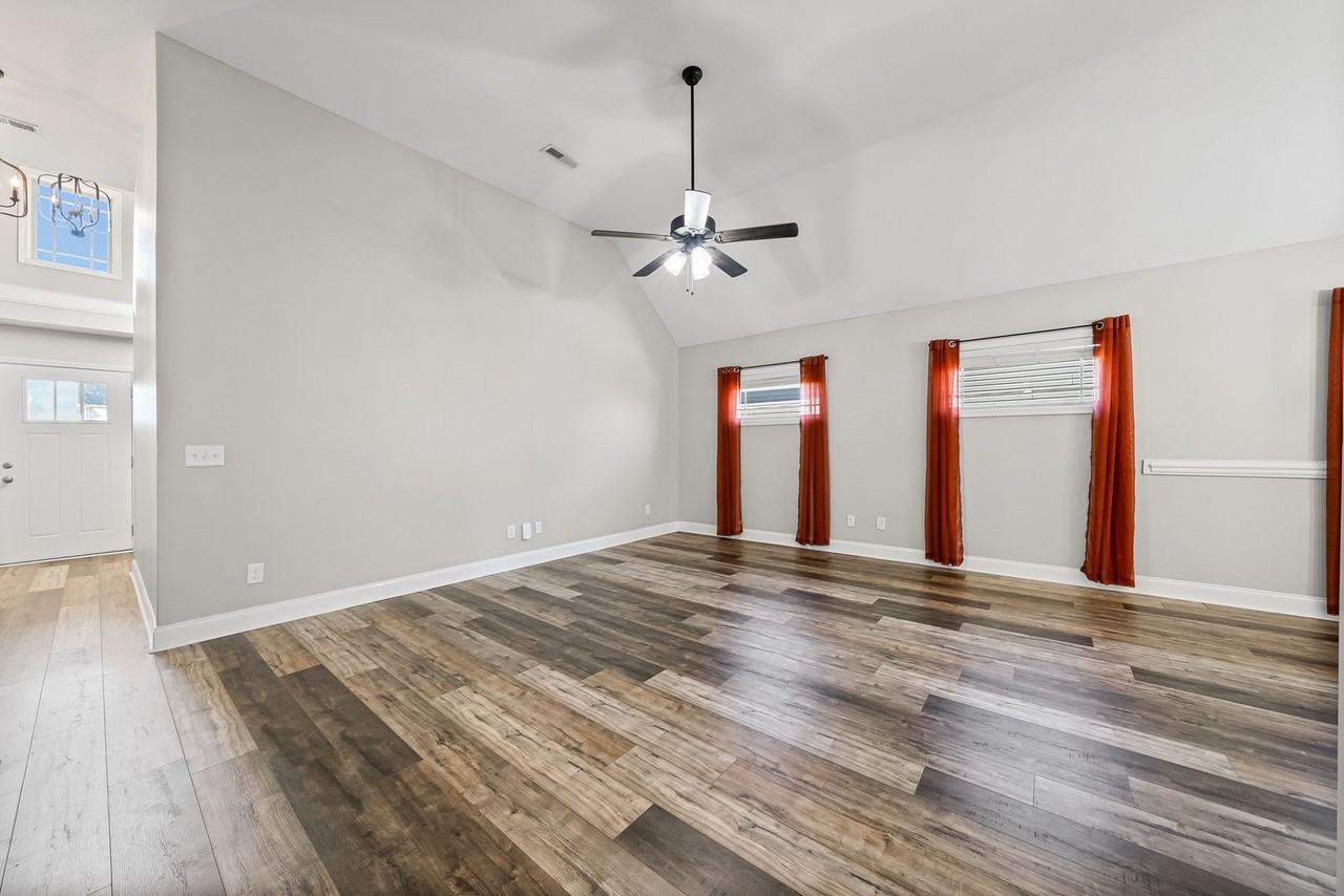 1796 Rains Rd - Photo 7 of 29