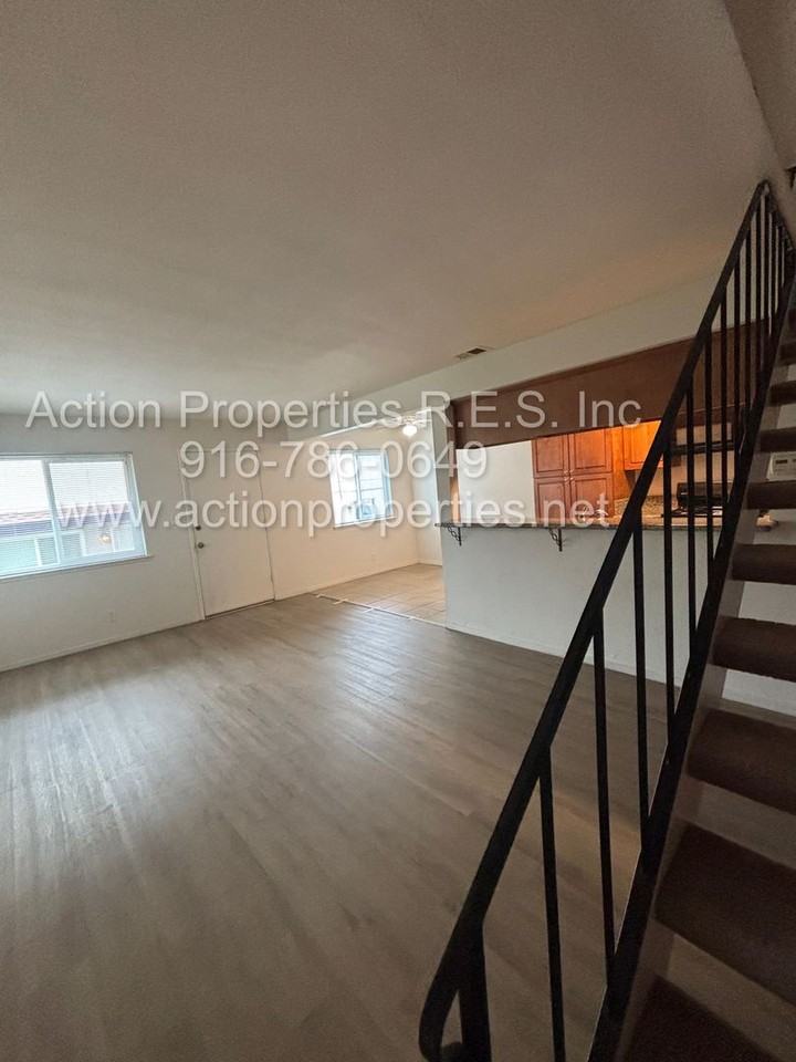 241 Macario Ct #3 - Photo 4 of 13