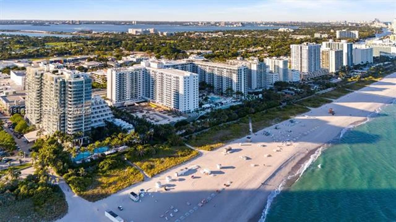 2301 2301 Collins Ave appt 1432 - Photo 5 of 50