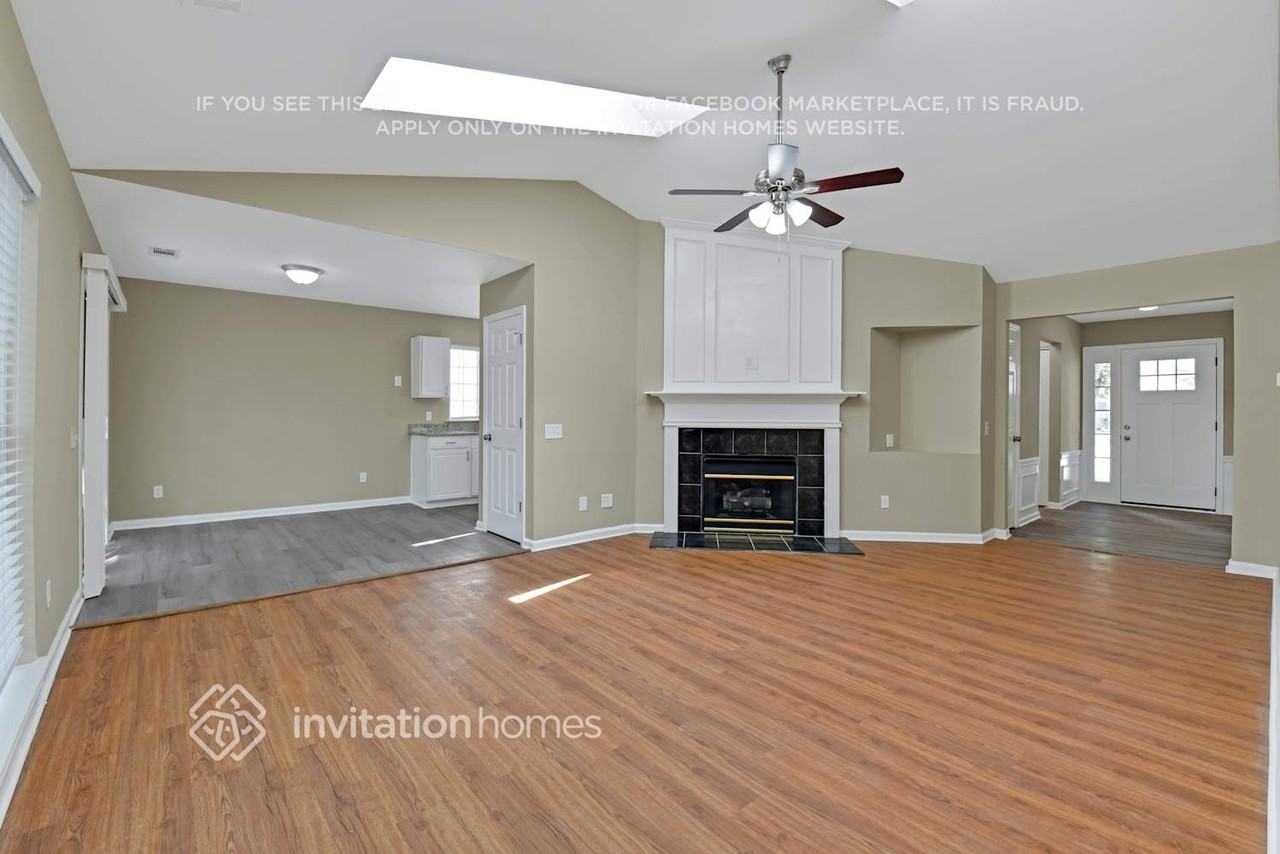 1519 Rumstone Ln - Photo 6 of 26