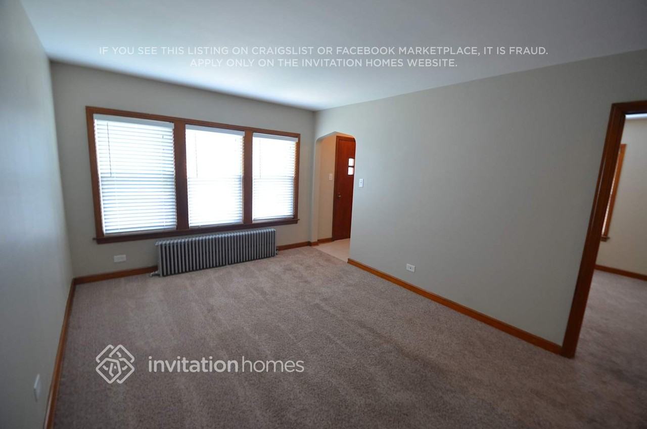 6200 S Meade Ave - Photo 3 of 14