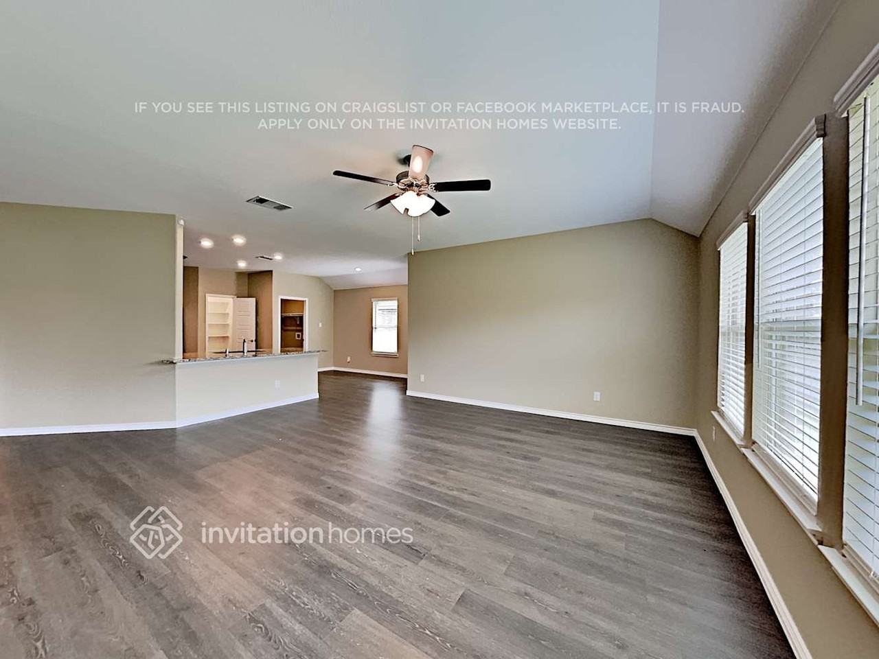 3145 Overlook Dr - Photo 4 of 16