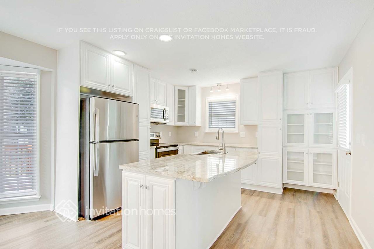 201 Zircon Ln - Photo 7 of 27