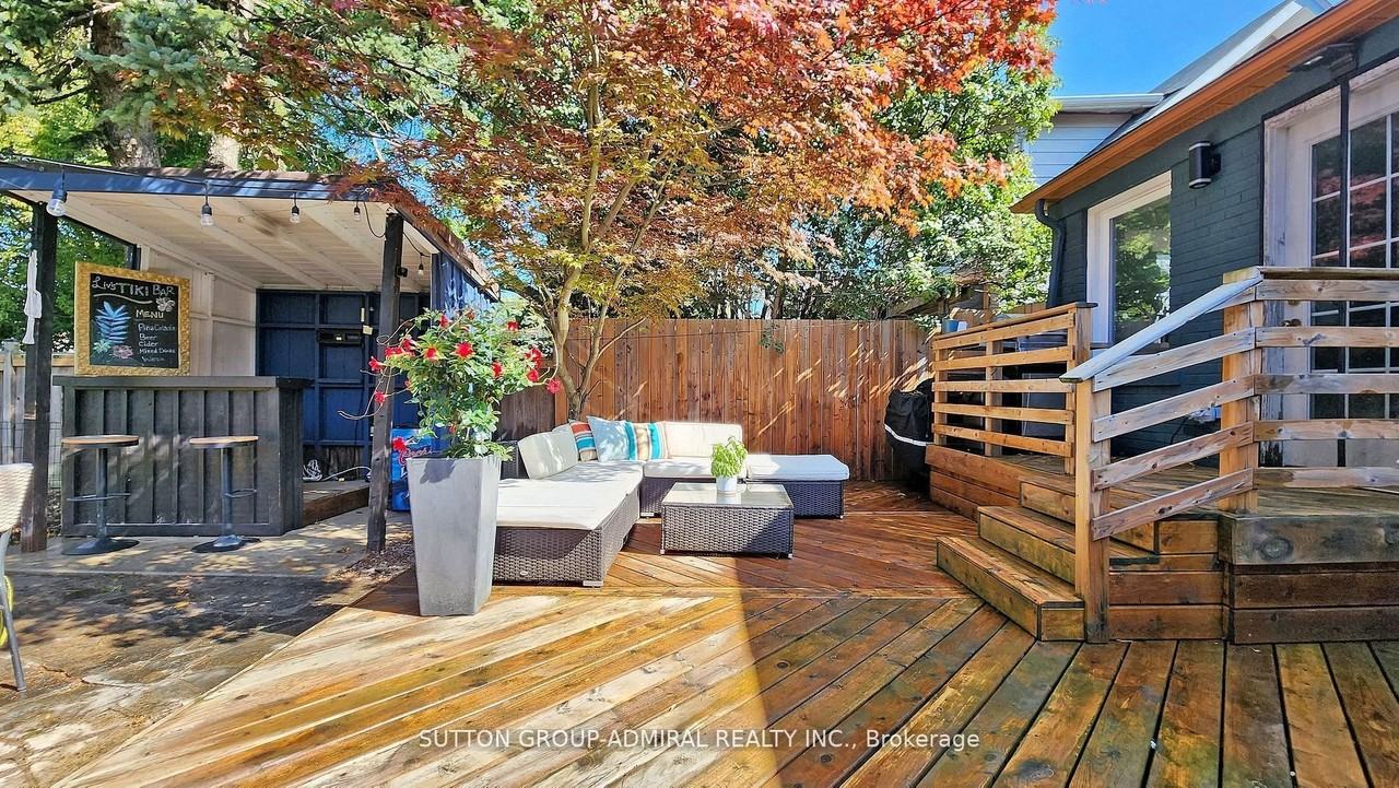 68 Heman St - Photo 4 of 27