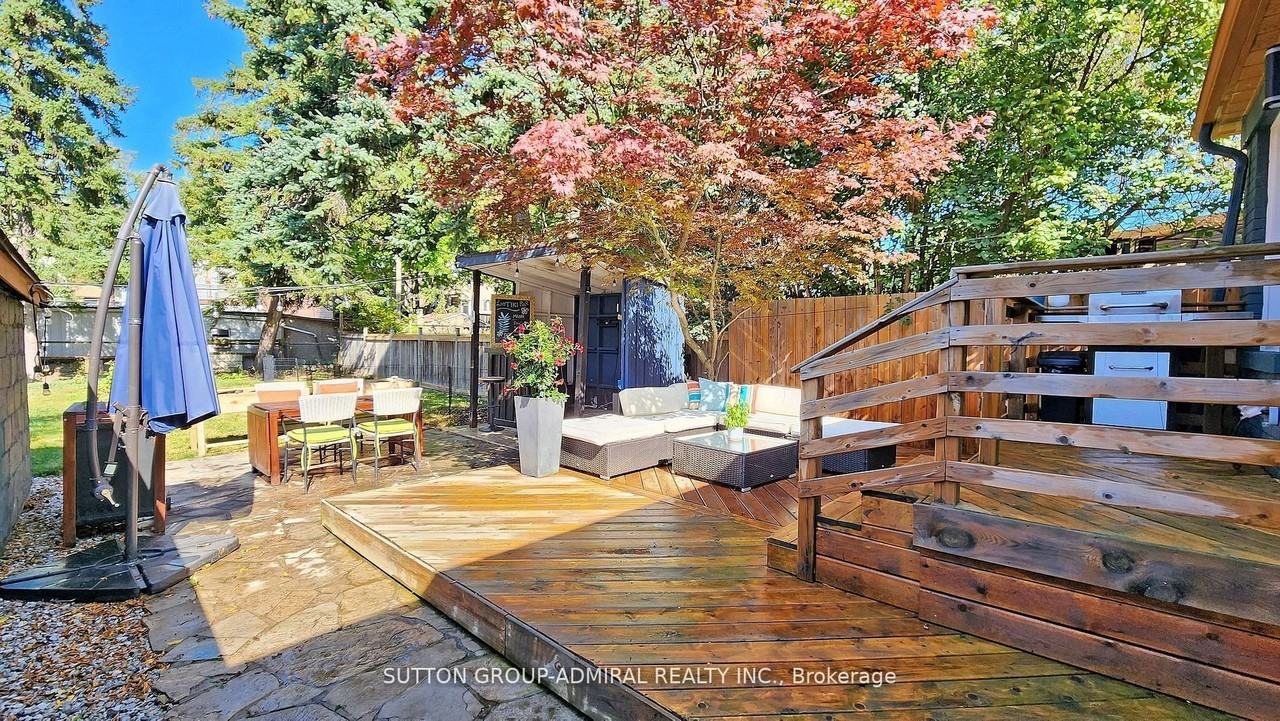 68 Heman St - Photo 5 of 27